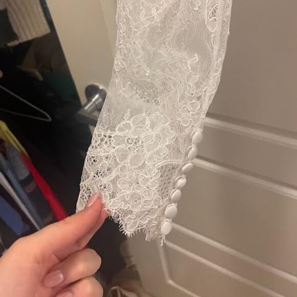 High Neck Wedding Topper - Picture 2 of 4